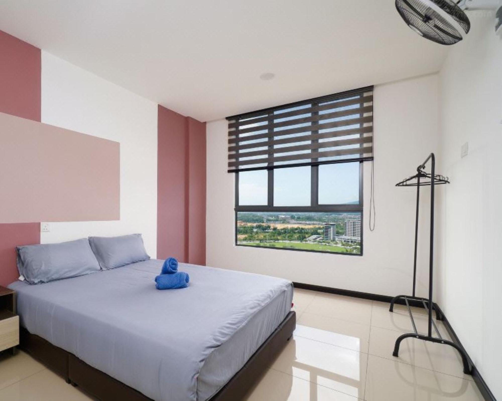 3 Bedroom Izz Casa Kayangan